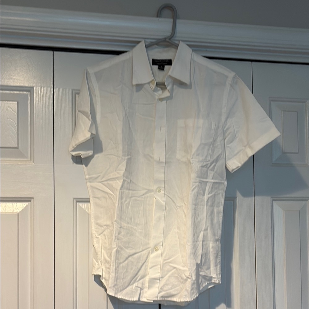 Banana Republic White Casual Button Down Shirt